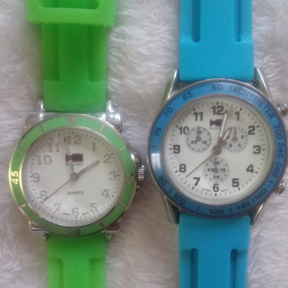 2pc Watchs